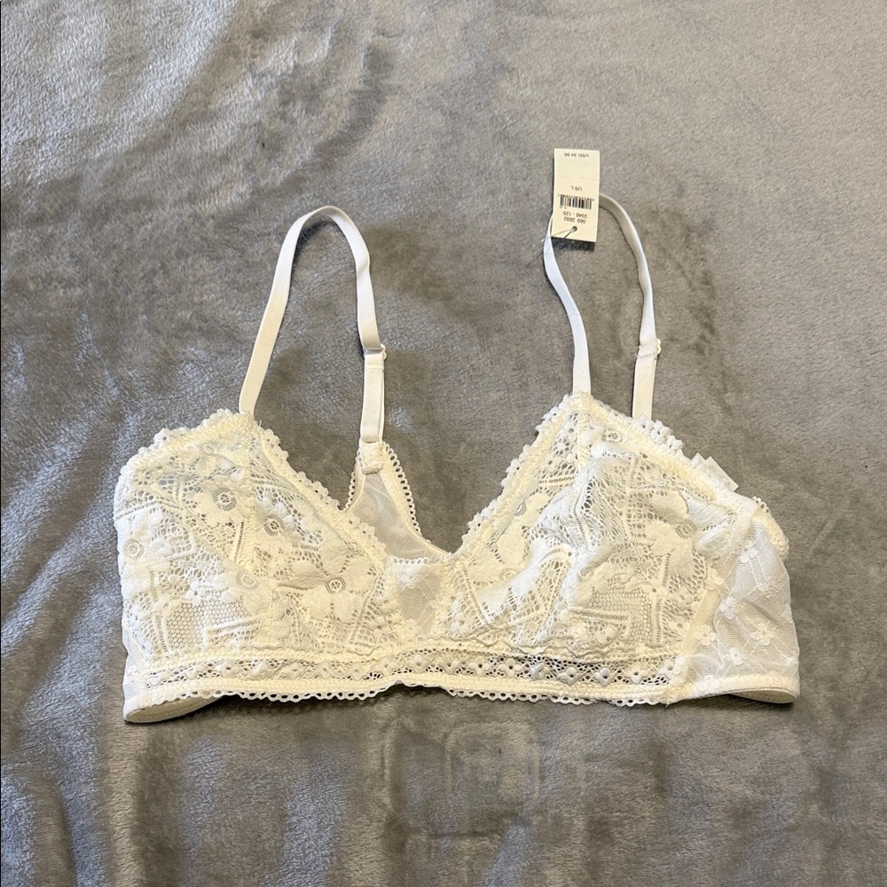 Aerie Lace Bralette in Soft White